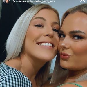 Meet your Posher, Kelly-ann